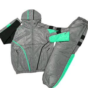 Custom Unisex Winter Windbreaker Tracksuit OEM Nylon Waterproof Windproof 3M <b>Reflective</b> Hoodie Lightweight Designer Wholesale - Product Image 6