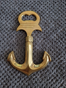 Décapsuleur marin en laiton en forme d'ancre, ouvre-bouteille de bière nautique, outil de bar artisanal en laiton, accessoire de bar côtier pour la maison - Product Image 5