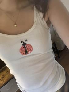 เสื้อท่อนบนปักลายดีไซเนอร์ประดับด้วยลูกปัดอย่างประณีตสำหรับคอลเลกชันพิเศษ - Product Image 5