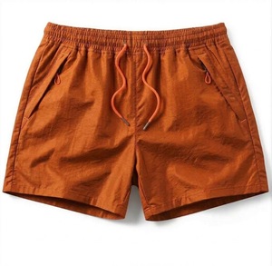 Shorts de course pour hommes, taille mi-haute, en maille/nylon, respirants, imperméables, séchage rapide, écoresponsables, avec fermeture élastique à la taille - Product Image 2