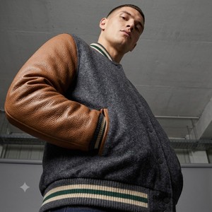 <b>Men's</b> Woolen Varsity <b>Jacket</b> With <b>Leather</b> Sleeves Turn-down Collar Autumn Preppy Style Regular Fit Button Closure - Product Image 4