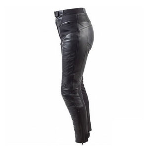 Pantalon en cuir de moto de haute qualité avec doublure intérieure, coupe confortable et design intemporel pour une utilisation décontractée et en moto. - Product Image 4
