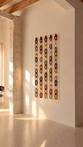 Resin Art Deco Hanging Chain for Home Office Table Styling and Shelf <b>Decoration</b> Birthday Gift Low Cost <b>Decorative</b> Item - Product Image 1