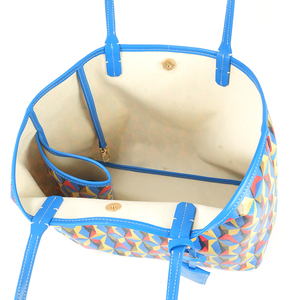 Sac à bandoulière grande capacité en toile enduite pour femme, vente en gros de l'usine de Guangzhou, sac fourre-tout léger de haute qualité pour femme - Product Image 6