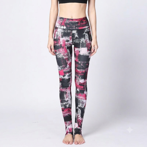 Collants de course pour femmes de haute qualité, vente en gros, taille élastique sans couture, dernière conception, respirants, séchage rapide, prix raisonnable - Product Image 1