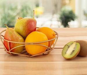 Panier à fruits minimaliste en fil métallique pour la décoration de la maison et de la cuisine, panier à fruits artisanal en fil métallique pour le rangement et la présentation des fruits dans la cuisine - Product Image 1