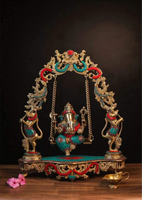 Patung Ganesha Kuningan Buatan Tangan di Ayunan Jhoola, Seni Tradisional Mewah untuk Dekorasi Rumah dari India