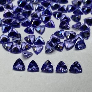 Pierres précieuses Tanzanite bleues, taille trillon, traitées thermiquement, 4-6 mm, pierres naturelles en vrac pour la fabrication de bijoux - Product Image 2
