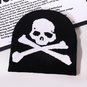 Gorro de Calavera Gótica Cálido, Suave y Elástico para Hombres y Mujeres, Gorro de Punto para Halloween, Esquí, con Bordado 3D de Daily Gothic Gifts - Product Image 5