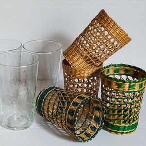 Cubiertas de manga de taza de agua de algas marinas tejidas a mano, cubierta de vidrio antiquemaduras, soporte para taza de café, accesorios para beber de cocina para el hogar - Product Image 2