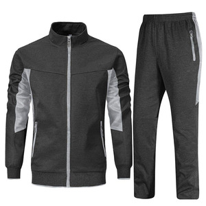 Survêtement pour homme, design moderne et élégant, tissu respirant, parfait pour l'entraînement, la course à pied et un style de vie actif quotidien. - Product Image 3