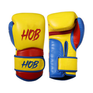 Gants de boxe en cuir PU de qualité supérieure pour l'entraînement et le sparring |   Absorption des chocs, respirant, durable pour hommes et femmes - Product Image 4