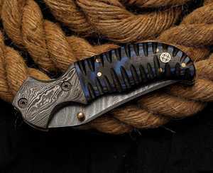 Cuchillo de Bolsillo de Acero de Damasco Hecho a Mano con Mosaico de Madera Exótica y Empuñadura - Servicio OEM Disponible - Product Image 5