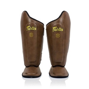 สนับแข้งมวยไทยหนังแท้คุณภาพสูง Fair Tex แบบปรับแต่งได้ สำหรับการฝึกซ้อมคิกบ็อกซิ่งระดับมืออาชีพ อุปกรณ์ป้องกันขา MMA - Product Image 1