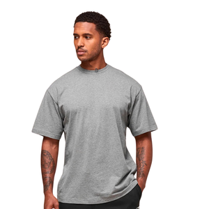 T-shirt pour homme surdimensionné en coton lourd 240GSM avec logo personnalisé |   T-shirt d'entraînement de haute qualité à épaules tombantes - Product Image 4