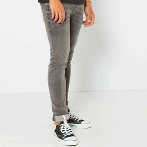 Jeans de Mezclilla para Hombre, Estilo Moderno, Diseño Avanzado, con Bolsillos y Logotipo Personalizado, Pantalones con Gráficos - Product Image 5
