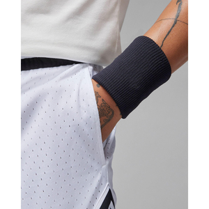 Shorts de basketball blancs en mesh pour hommes, taille élastique avec cordon de serrage, coupe régulière, respirants, antibactériens, séchage rapide, personnalisables pour équipe, été - Product Image 5