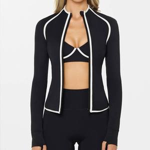 Conjuntos Deportivos Personalizados de Alta Calidad, Ropa Deportiva sin Costuras de Manga Larga, Top de Yoga Transpirable de 2 Piezas y Leggings para Entrenamiento - Product Image 1