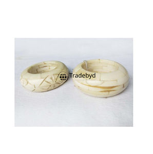 Elegante Servilletero de Hueso Hecho a Mano y Ecológico, Adorno de Lujo para Mesa, Ideal para Regalos y Eventos Comerciales - Product Image 1