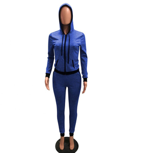 Ensemble de survêtement décontracté 2 pièces pour femme Shaheen Fit à capuche, uni, style streetwear, léger, doux et extensible pour l'entraînement - Product Image 2