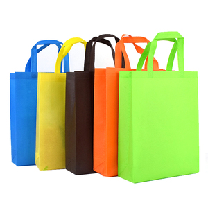 Deshágase de las bolsas de un solo uso: adopte las bolsas Softloop para compras al por menor - Product Image 6