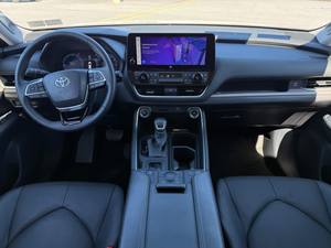 Toyota Grand Highlander Limited d'occasion 2025 - Product Image 3