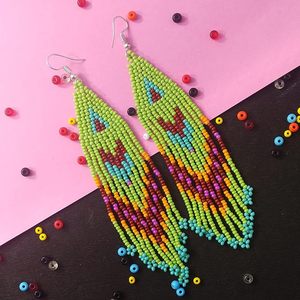 Pendientes Artesanales con Cuentas Bordadas a Mano para Mujer, Joyería de Moda, Estilo Étnico, para Festivales, Bodas y Celebraciones - Product Image 3