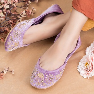Premium Women Khussa Pumps Handmade Ethnic Pakistani Flats Comfortable Slip On Shoes Factory Wholesale Available <b>For</b> <b>Sale</b> - Product Image 4