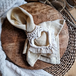 Anillo de Servilleta de Macramé Bohemio, Forma Hueca, Tela Blanca, Decoración de Mesa, Accesorio Ecológico para Bodas, Venta al por Mayor desde India - Product Image 1