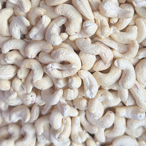 Venta Caliente de Nueces de Anacardo Crudas de Alta Calidad WW180, WW240, WW320, LP, Núcleos de Anacardo, OEM, ODM - Product Image 1