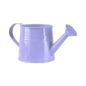 Regadera de metal duradera para uso en jardines exteriores con mango resistente, ideal para el cuidado confiable de plantas de interior. - Product Image 4
