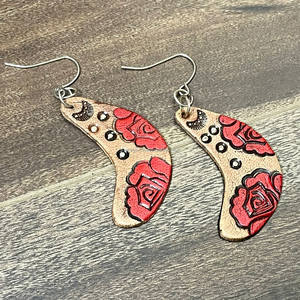 Nouvelle arrivée Style occidental usiné à la main sculpture en cuir boucles d'oreilles femmes mignon à la mode larme en cuir fleur boucle d'oreille bijoux occidentaux - Product Image 4