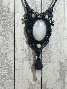 Collar de Macramé con Cuarzo Transparente Hecho a Mano, Venta al por Mayor, Collar Bohemio con Cordón Negro Tejido, Proveedor de Joyería con Colgante de Cristal - Product Image 2