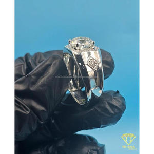 Bague ronde en argent sterling 925 avec diamant Moissanite, finition glacée, bijou de déclaration pour les acheteurs en gros - Product Image 5
