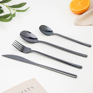 Juego de Cubiertos Metálicos Minimalistas en Negro Mate, Resistentes al Óxido, para Catering - Product Image 4