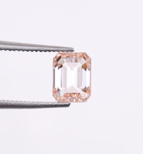 เพชรทรงเรขาคณิต 1.75 กะรัต สีแชมเปญ เพาะเลี้ยงในห้องปฏิบัติการ สำหรับทำเครื่องประดับ เพชรเม็ดเดี่ยวสีแฟนซี ผู้ผลิตเพชรเม็ดเดี่ยวสีมรกตจากอินเดีย - Product Image 5