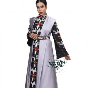 Kaftan musulman grande taille pour femmes AWAIS HOUSE, orné de perles, léger, long jusqu'au sol, col haut, manches longues, pour mariage et prière - Product Image 1