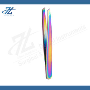 Pince à épiler professionnelle de haute qualité pour sourcils et cils, à pointe inclinée, pour volume des cils, et pour poils de moustache, en acier inoxydable - Product Image 4