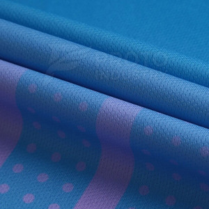 ชุดยูนิฟอร์มฟุตบอลมืออาชีพ ทนทาน น้ำหนักเบา อุปกรณ์ฟุตบอล ออกแบบเองได้ ชุดทีมแบบซับลิเมชั่น ชุดแข่งขันบนสนาม - Product Image 6