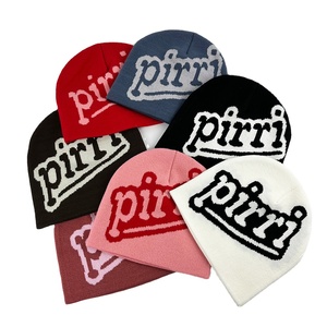 Gorro de Invierno Unisex SBUN INTERNATIONAL con Patrón de Letras Rojas en Jacquard, 100% Acrílico, Bordado 3D, Casual, Ajustable para Adultos - Product Image 1