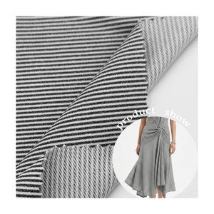 Tissu jersey simple en PET/élasthanne au design tendance pour vêtements de yoga et décontractés - Product Image 1