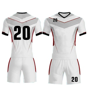 Conjunto de camisetas de fútbol personalizable al por mayor, kits de fútbol sublimados transpirables con nombre y diseño personalizados - Product Image 1
