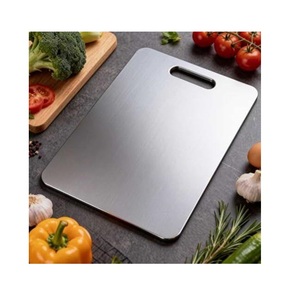 Planche à découper en métal durable et de dernière génération utilisée dans la cuisine - Product Image 1