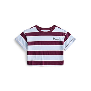 เสื้อยืดครอป Relevo ลายทาง แขนสั้น คอกลม ยูนิเซ็กส์ ผ้าถัก 100% คอตตอน ระบายอากาศได้ดี ทรงปกติ โลโก้ด้านหน้า - Product Image 1