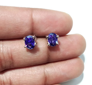 Pendientes de Plata de Ley 925 con Iolita Morada Ovalada para Mujer, Elegantes Pendientes de Cristal Solitario de 4 Puntas, Joyería de Moda - Product Image 3