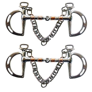 บิตม้าทองแดงแบบต่อเนื่องพร้อมโซ่ตะขอแบบสองตา ปากบิตแบบมีบานพับ ลูกกลิ้งสแตนเลส อุปกรณ์สัตวแพทย์ ผู้จำหน่ายอุปกรณ์สำหรับช่างเกือกม้า - Product Image 1