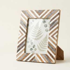 Cadre photo élégant et luxueux en résine et os incrusté – Présentoir artistique en mosaïque fait main pour la décoration moderne de la maison et du bureau - Product Image 3