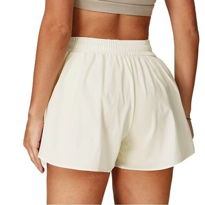 Shorts Bermuda Tricotés Tendance pour Femmes, Taille Haute Élastique, Couleur Unie, Séchage Rapide, Respirant, Coupe Classique, OEM - Product Image 2