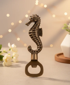 Abridor de Botellas de Latón Vintage con Forma de Caballito de Mar, Accesorio Decorativo Costero para Bar, Hogar, Cocina, Casa de Playa y Eventos - Product Image 1