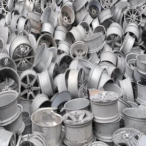 Venta al por mayor de fábrica: Chatarra de ruedas de aleación de aluminio blanco plateado de alta pureza 99.9% grado 6063 a precio económico - Product Image 4